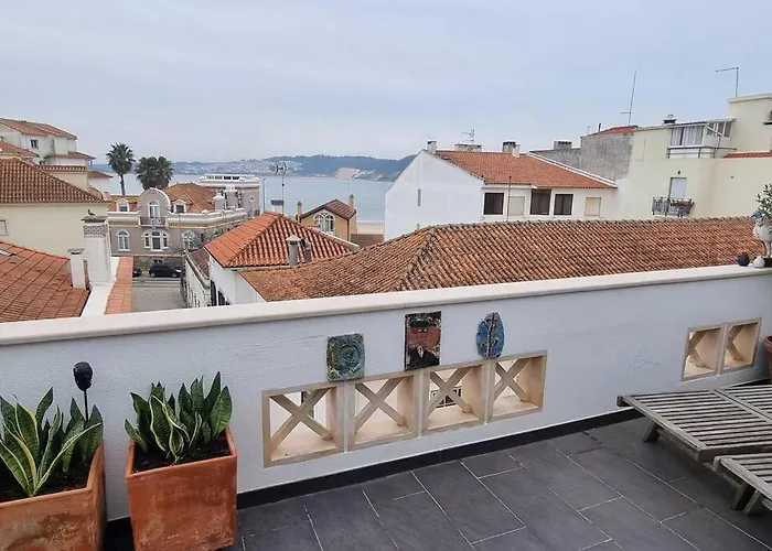 Boutique Rooftop With Ocean Views Appartement