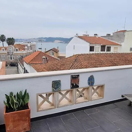 Boutique Rooftop With Ocean Views Апартаменты