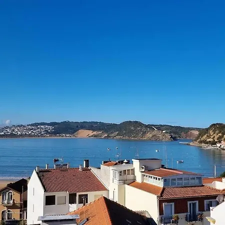 Апартаменты Boutique Rooftop With Ocean Views *